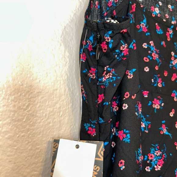 Vans Mandi Cami Black Floral Dress - Picture 5 of 9